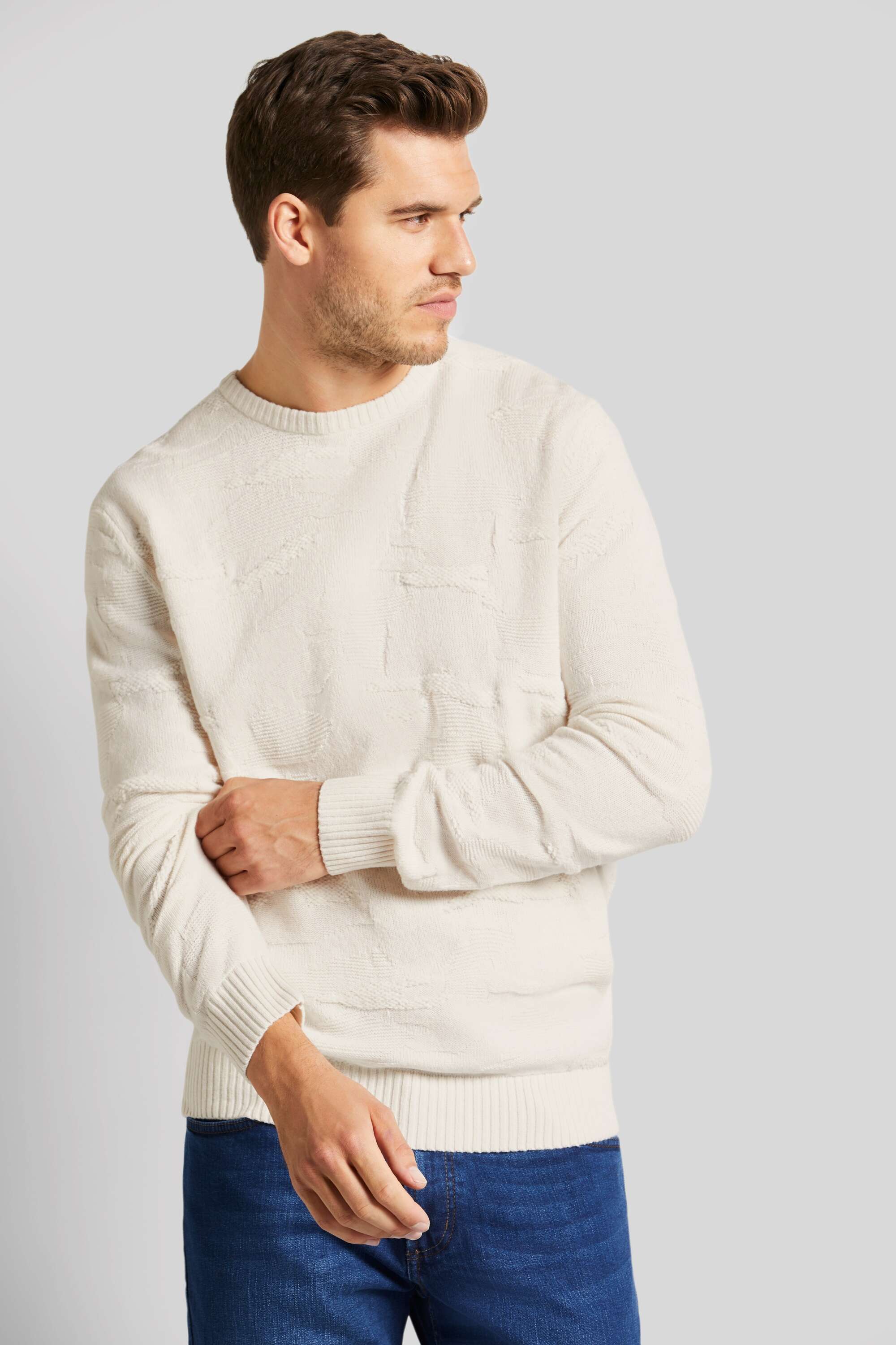 Pullover mit 3-D-Muster in ecru