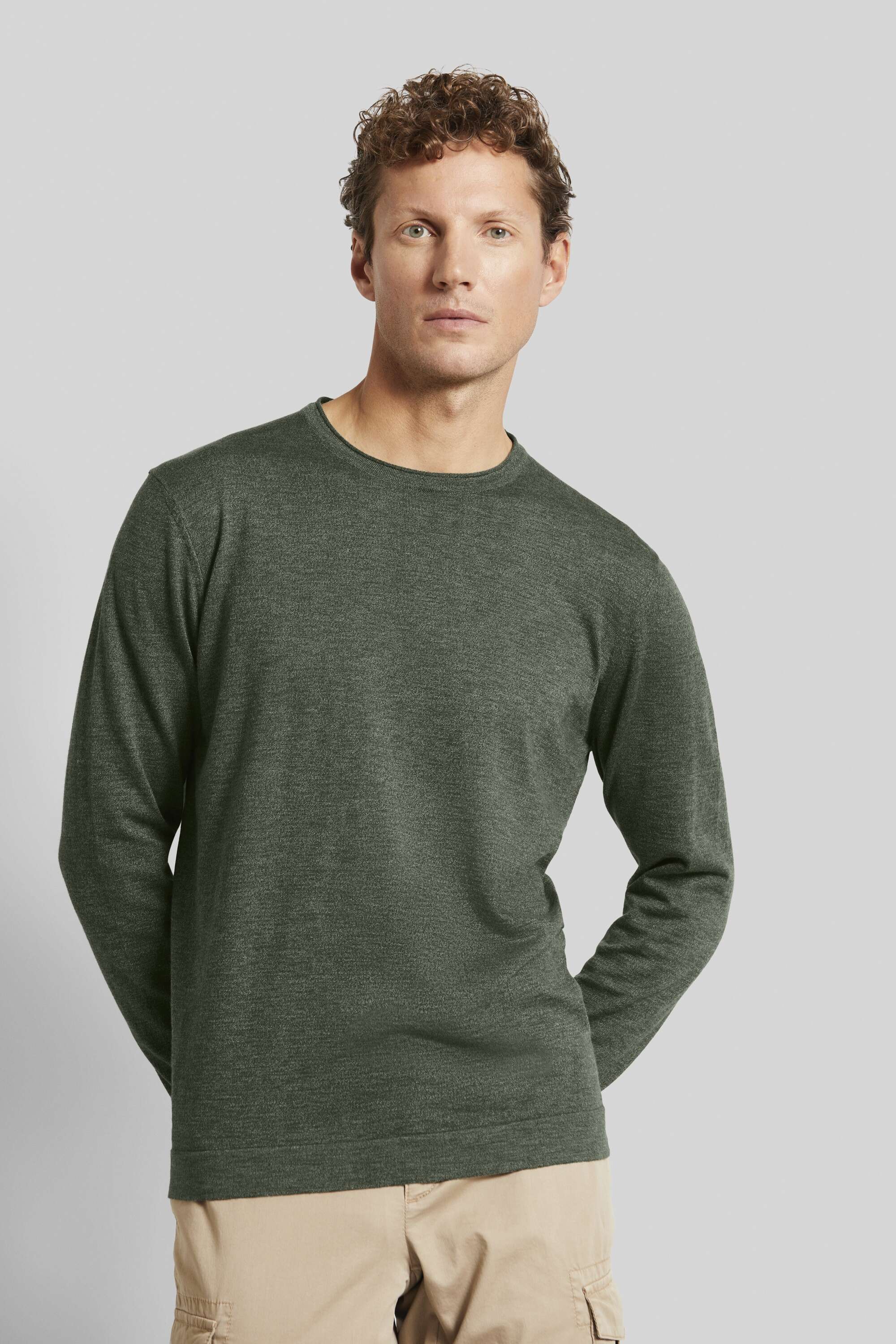 Pullover mit bequemer Passform in moos