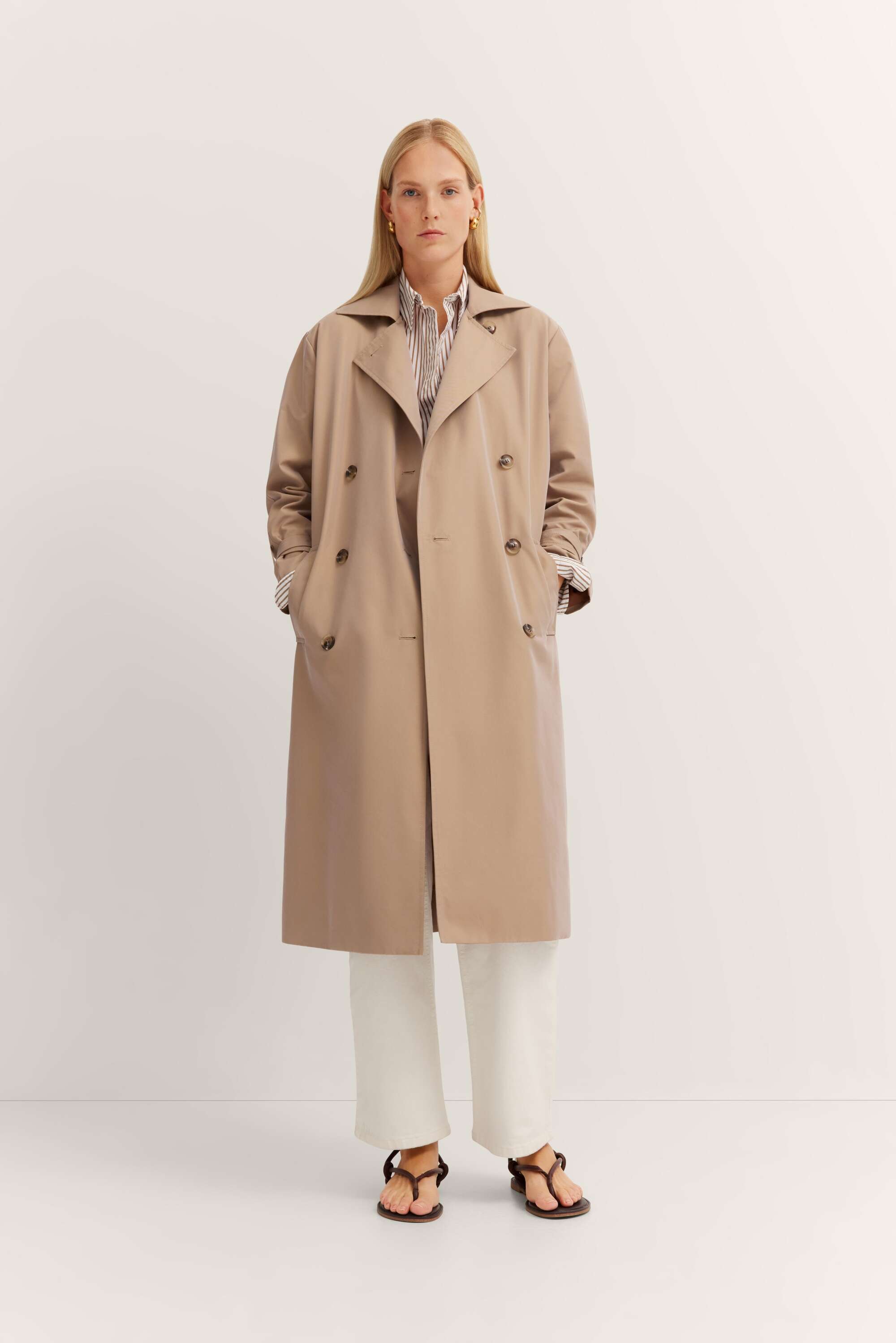 Trenchcoat wasserabweisend in beige