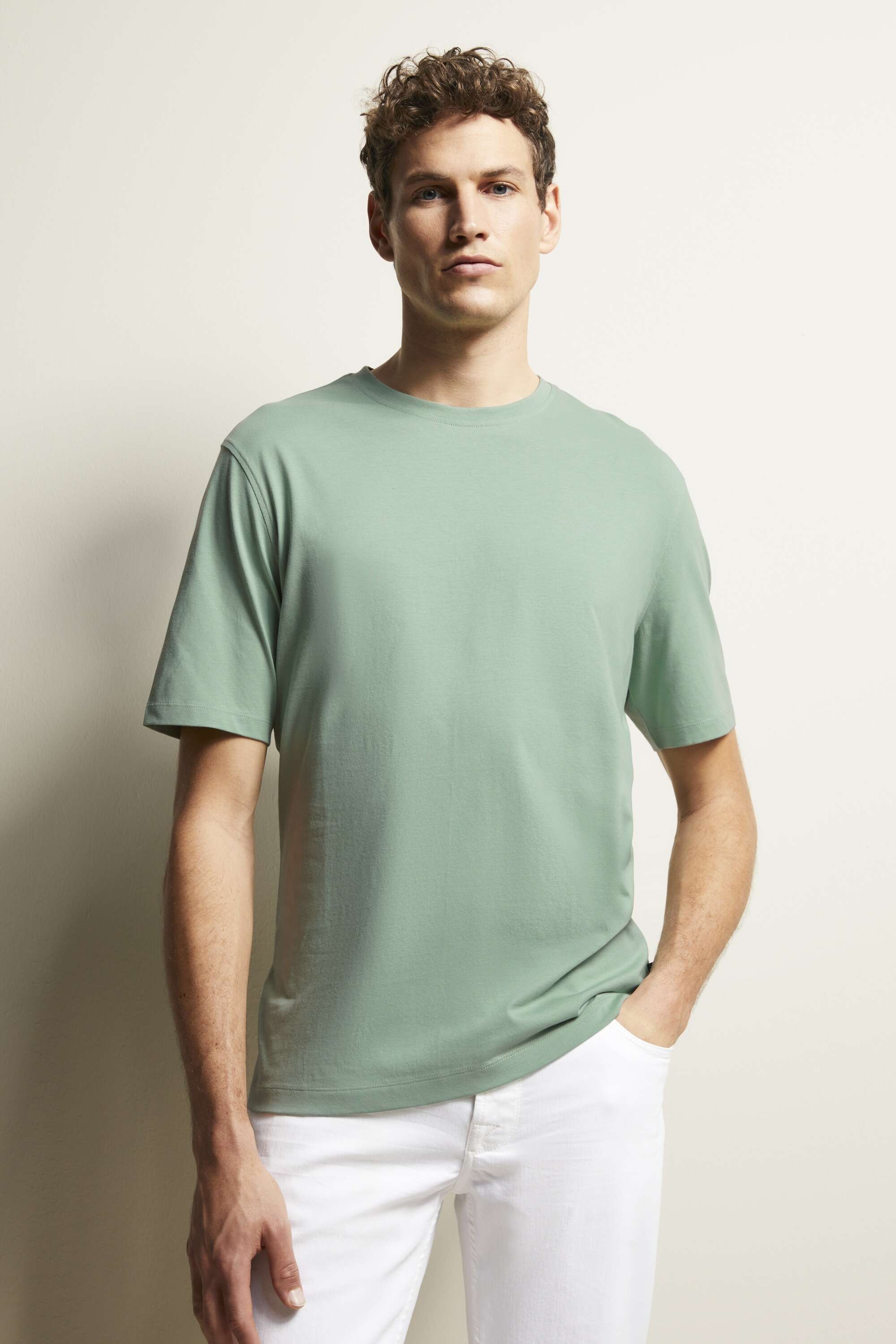 T-Shirt mit moderner Passform in mint