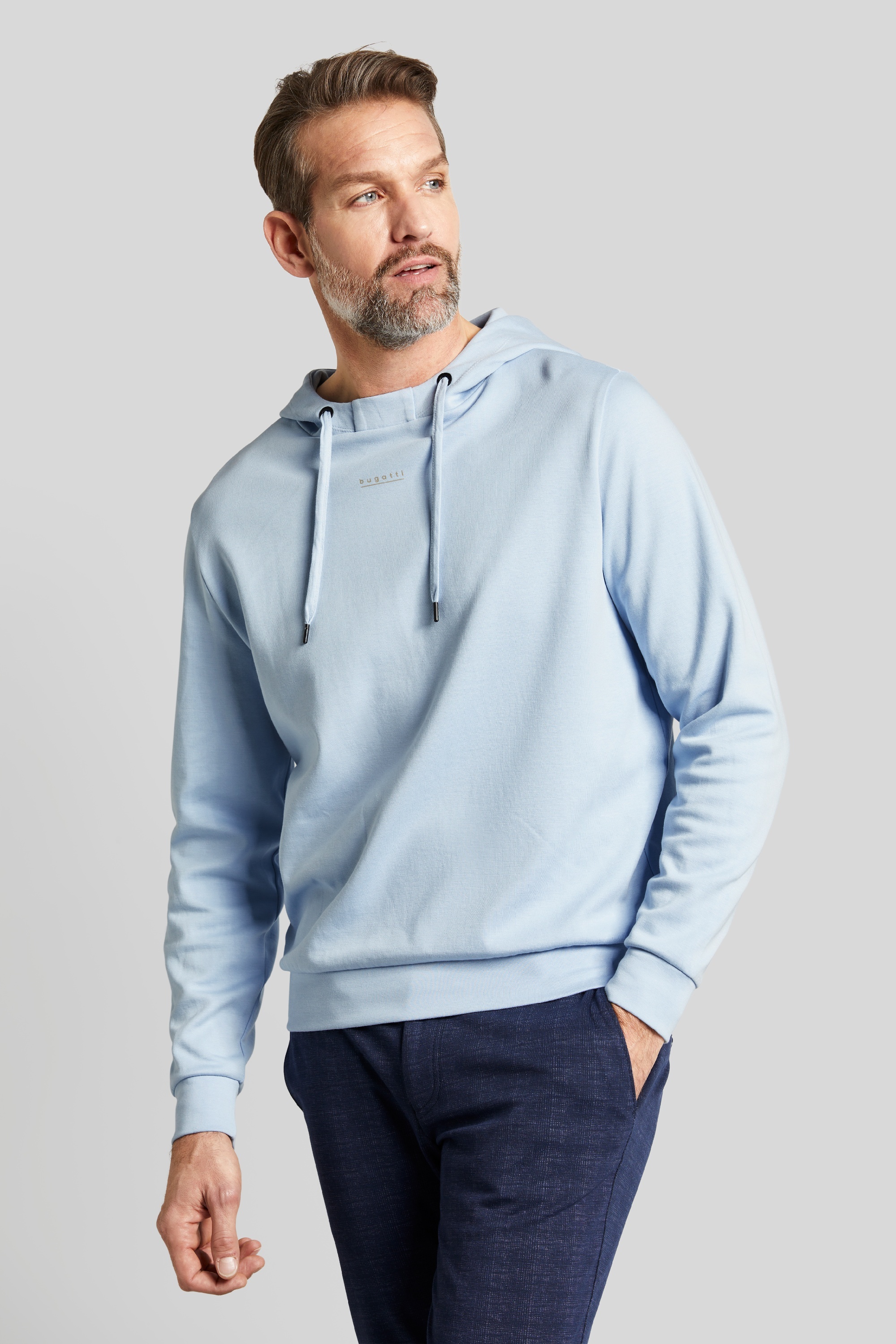 Hooded sweatshirt With small logo print in gold in light blue | bugatti
