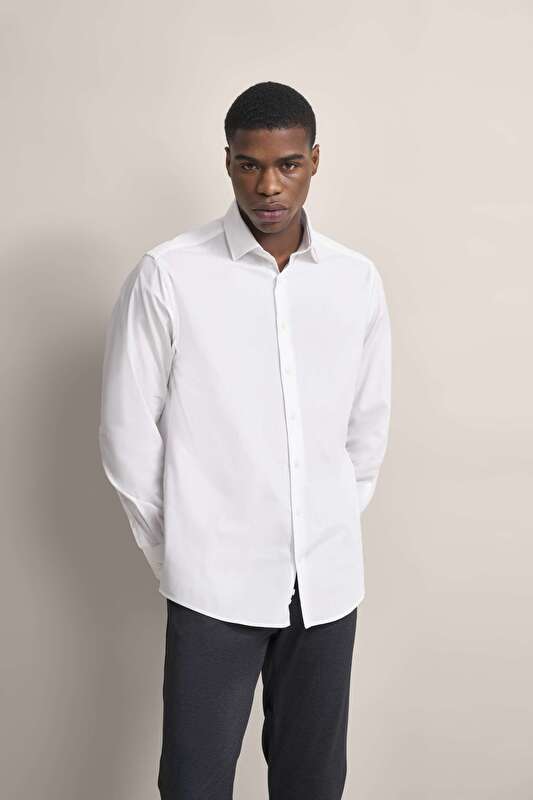 Shirt in an elegant design in white - View: Model front