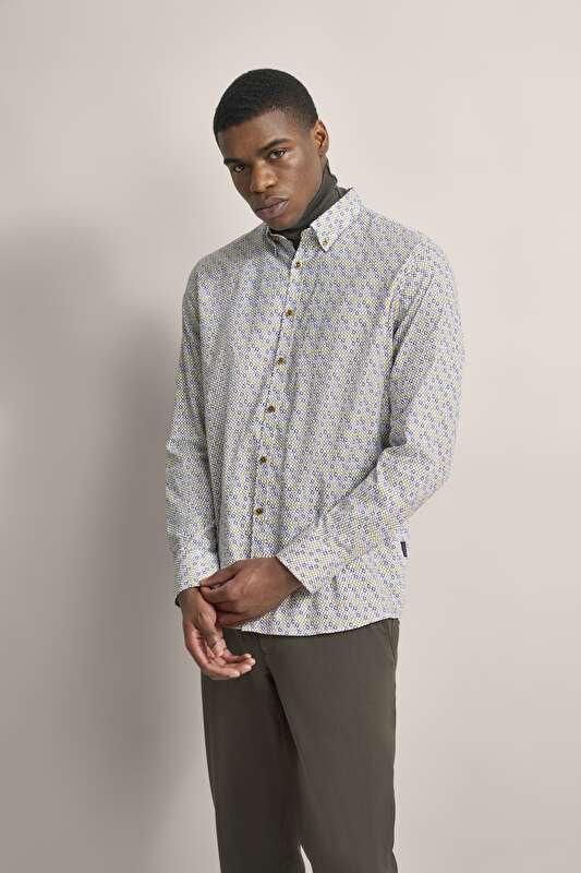 Oxfordhemd mit Button-Down-Kragen in oliv - Ansicht: Model Front